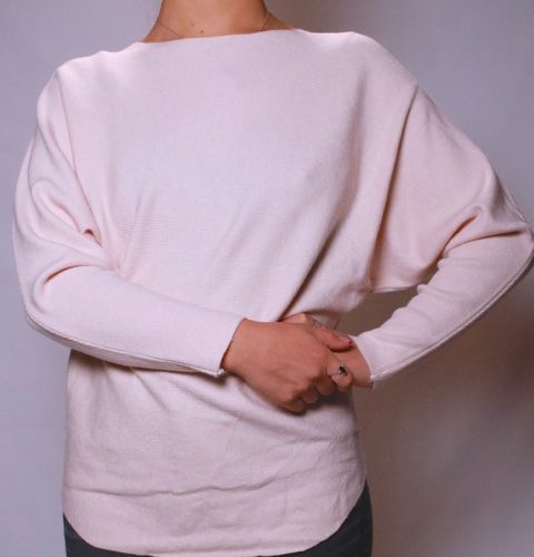suéter rosa, suéter básico