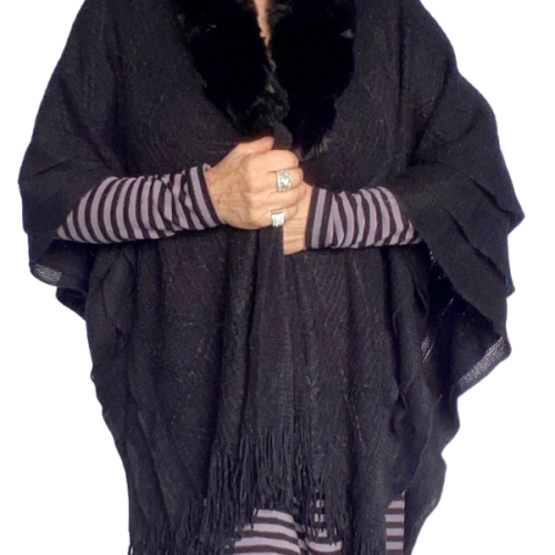 Ruana Cuello Piel Negra