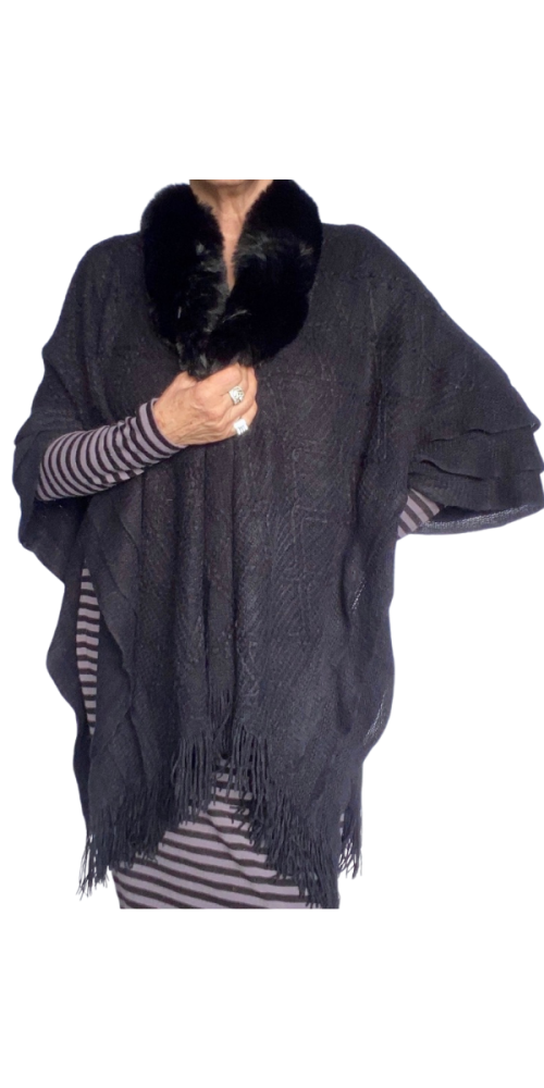 Ruana Cuello Piel Negra